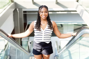 Zoe Simone - Gallery Image 6