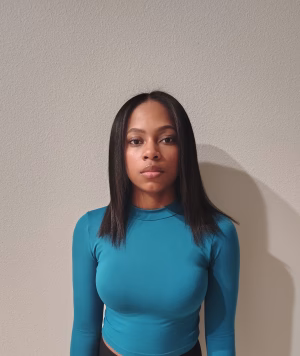 She’Nia Sample - Gallery Image 1