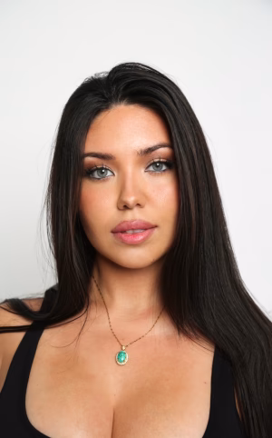 Genesis Sirotkova - Gallery Image 12