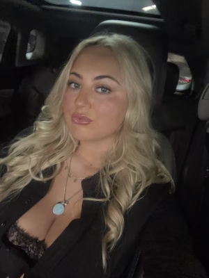 Sydney Whalen - Project Casting Gallery Image 3 Sydney Whalen - Gallery Image 3