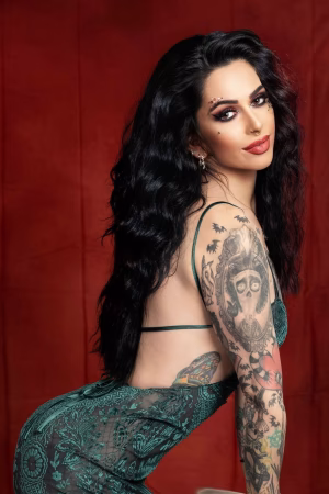 Tawni Jackson - Gallery Image 6