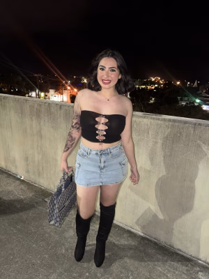 Amanda  Mouyal - Gallery Image 4