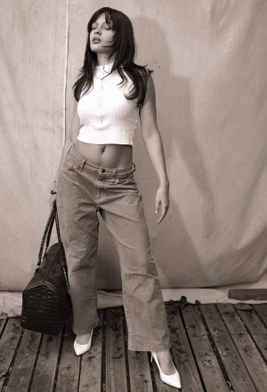Megan Mandal - Gallery Image 11