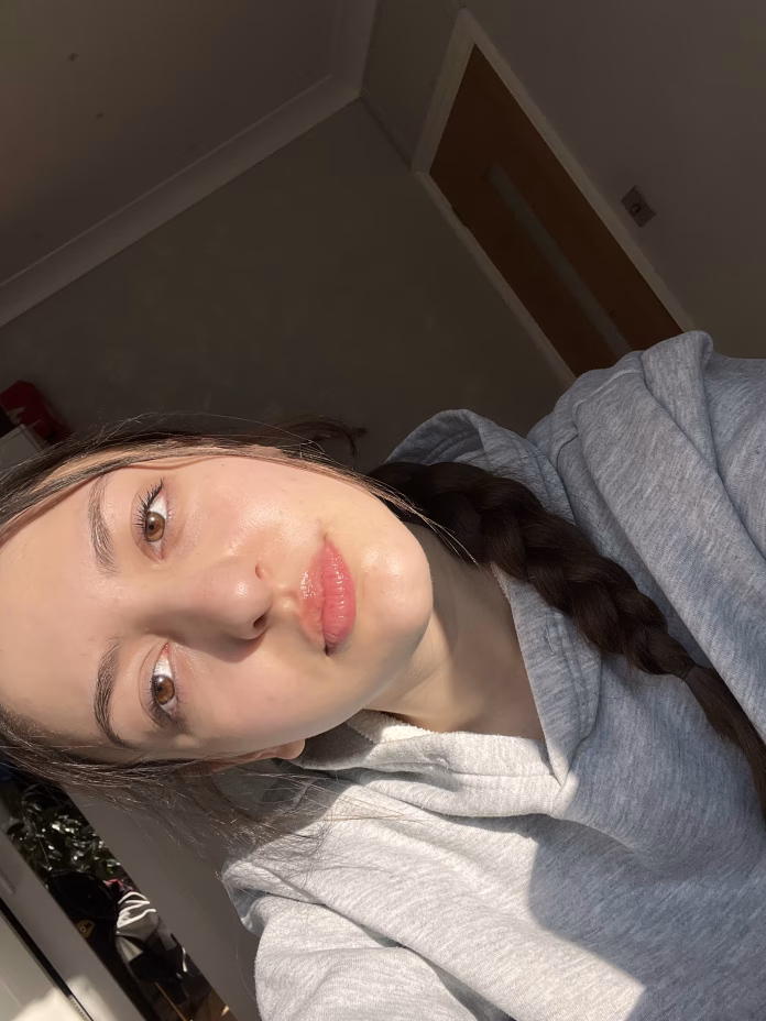 Maria Mantog - Profile Photo
