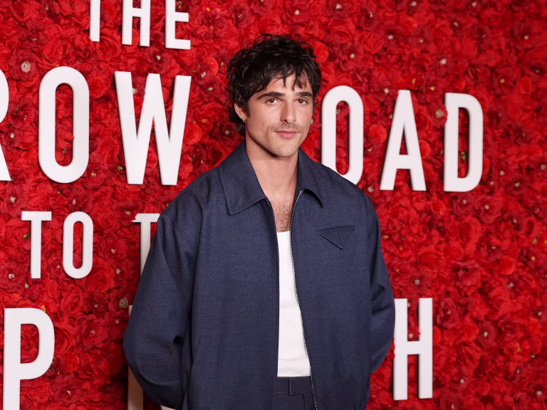 Jacob Elordi Praises Owen Cooper’s Powerful Performance in Netflix’s Wuthering Heights
