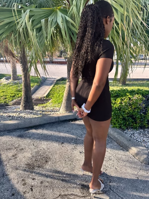 Gabriella Michka - Gallery Image 13