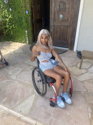 Tamia  Brown - Gallery Image 4