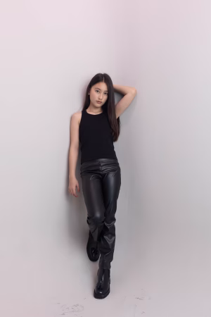 Skylar Gimple - Gallery Image 7