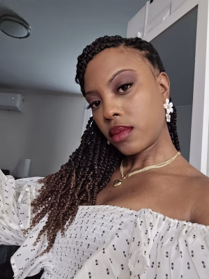 Starasha Young - Gallery Image 7