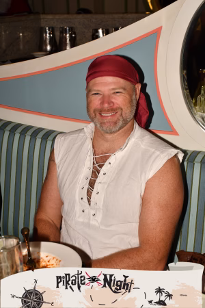 Ashley Renz - Gallery Image 11