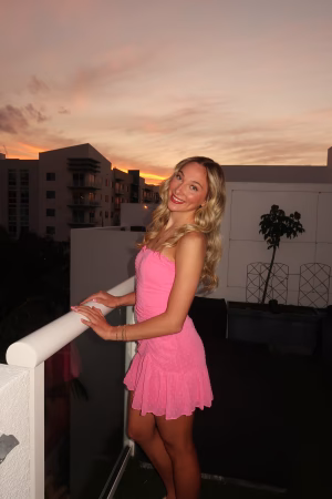 Mia Carson - Gallery Image 2