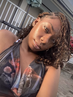 Alexis Adams - Project Casting Gallery Image 3 Alexis Adams - Gallery Image 3