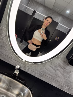 Diana Di - Gallery Image 4