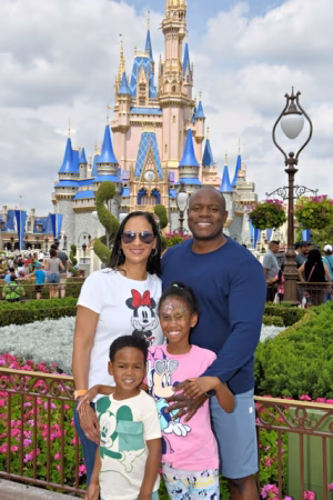 Lisa Guzman - Project Casting Gallery Image 2 Lisa Guzman - Gallery Image 2