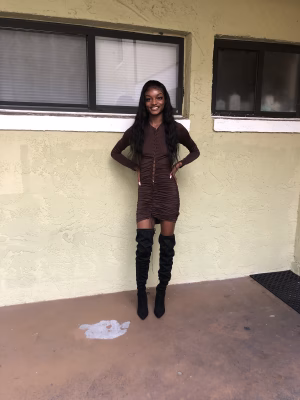 Leeasia Brown - Gallery Image 14