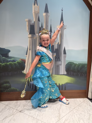 Isla Barney - Project Casting Gallery Image 10 Isla Barney - Gallery Image 10