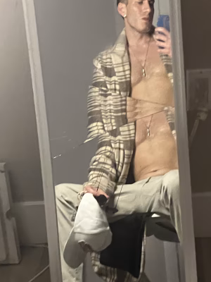 Matthew Duet - Project Casting Gallery Image 7 Matthew Duet - Gallery Image 7