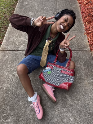 Meghan  Lewis - Gallery Image 7