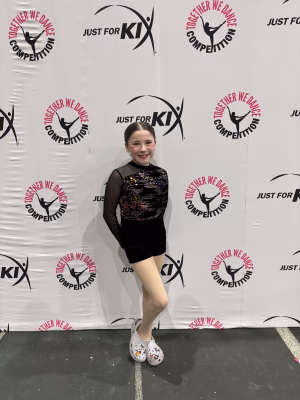 Alivia  Hanson - Gallery Image 3