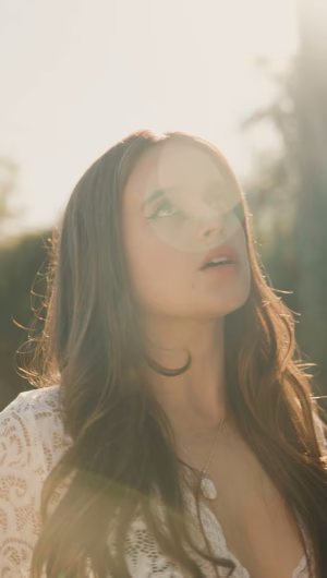 perri saenz - Project Casting Gallery Image 3 perri saenz - Gallery Image 3