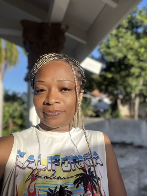 Jasette  Gillings - Project Casting Gallery Image 2 Jasette  Gillings - Gallery Image 2