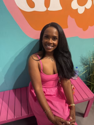 Eva Santiago - Project Casting Gallery Image 4 Eva Santiago - Gallery Image 4