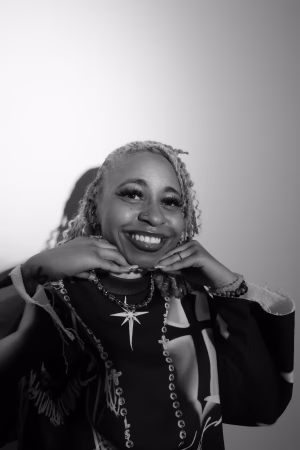 Danya Barnett - Project Casting Gallery Image 3 Danya Barnett - Gallery Image 3