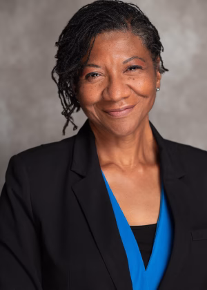 Dee Gilliam - Gallery Image 2