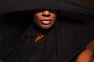 Maxcine  Robertson - Gallery Image 1