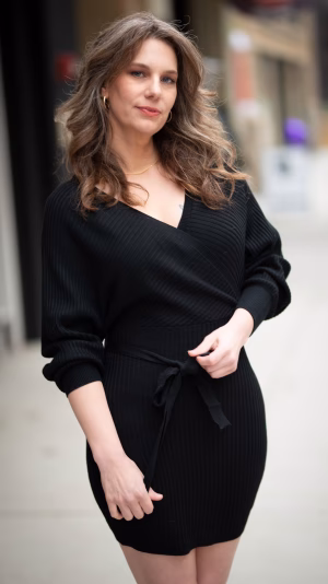 Lauri  Brock - Gallery Image 4