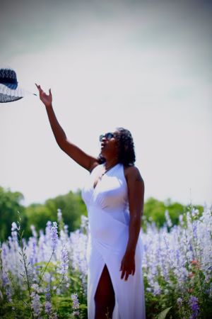 Felicia  Moseley - Gallery Image 4