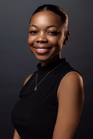 Alyssia Lynnae - Gallery Image 2