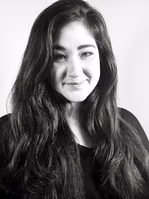 Lauren Bowling - Gallery Image 2