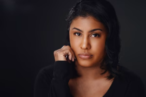 Chely Robinson - Gallery Image 1