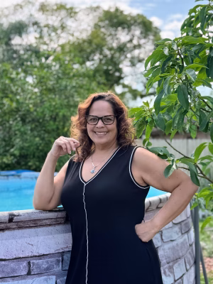 Suzanne Akan - Project Casting Gallery Image 3 Suzanne Akan - Gallery Image 3