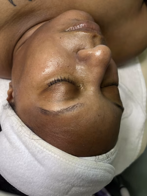 Paris  Iymani - Gallery Image 3