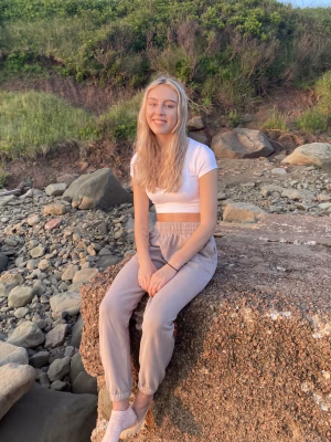 avery mackinnon - Project Casting Gallery Image 4 avery mackinnon - Gallery Image 4