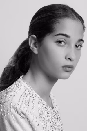 Ayla  Swain - Gallery Image 8