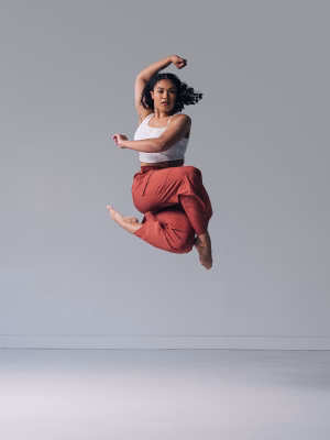 Renee Austin - Gallery Image 3