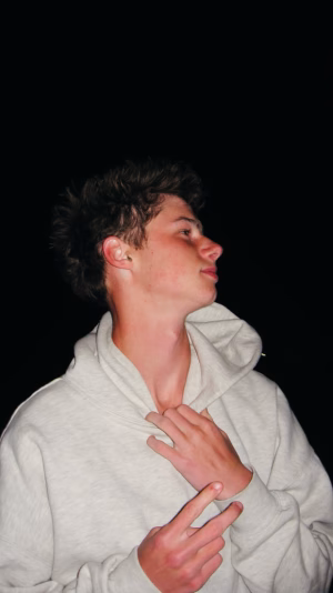 Camron Andrews - Gallery Image 1