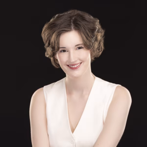 Sarah  Locander - Gallery Image 5