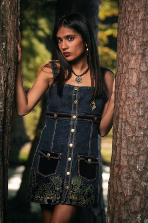 Aarti Jinwala - Gallery Image 1