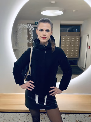 Lenka Klepacova - Gallery Image 1