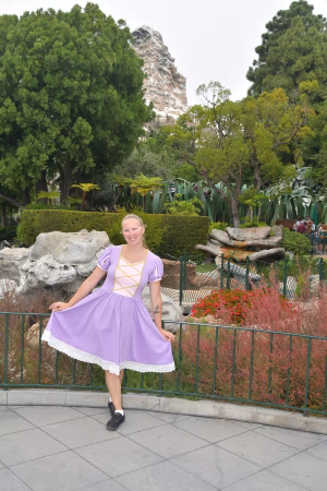 Stephanie  Potash - Gallery Image 3