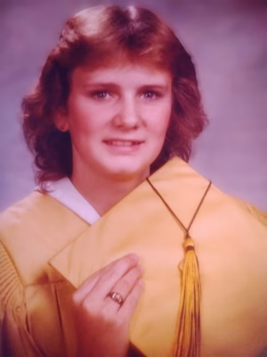 Shelly  Spencer - Gallery Image 4