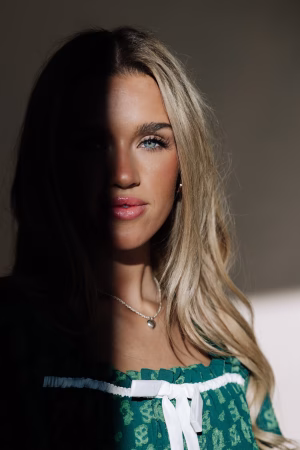 Addison  Laris - Gallery Image 3