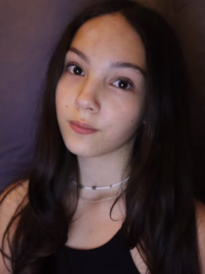 Lia Al Jabi - Project Casting Gallery Image 9 Lia Al Jabi - Gallery Image 9