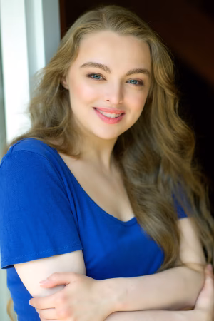 Laura Hugill - Gallery Image 1