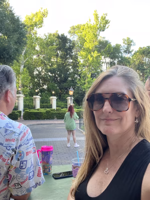 Tori Langlois - Gallery Image 3