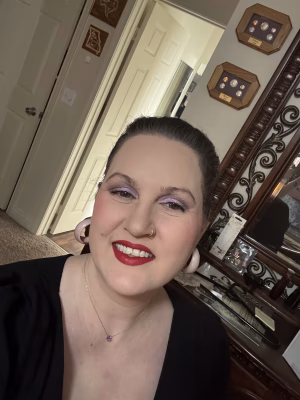 Victoria  Yeaman - Gallery Image 4